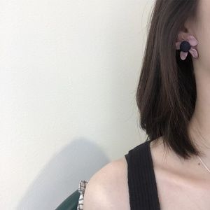 Lovely Sweet Handmade Flower Design Earring